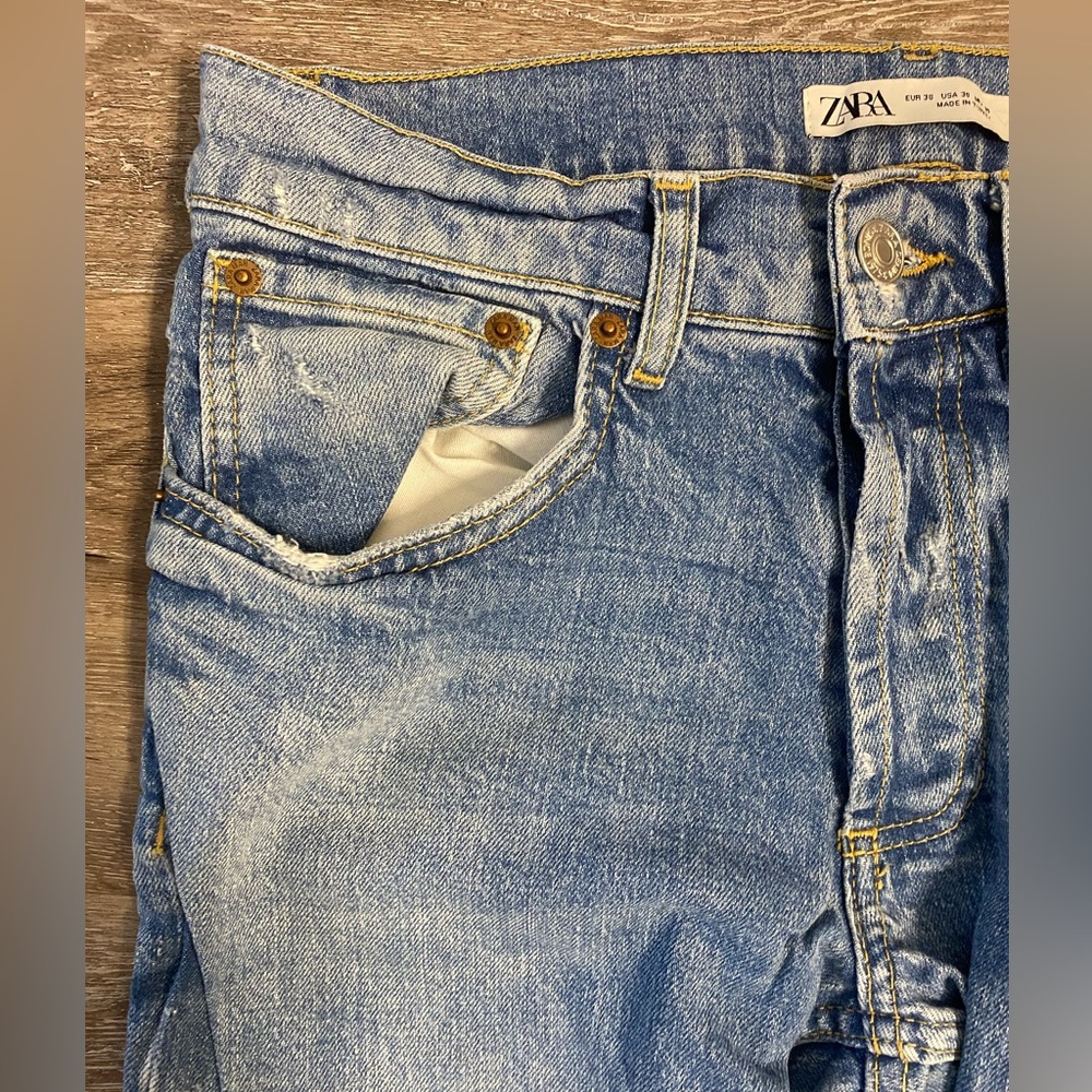 Zara Men's Light Blue Denim Jeans